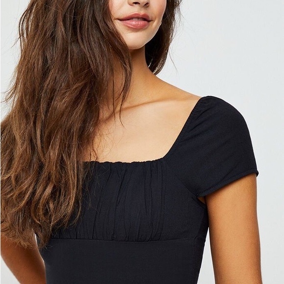 Lottie Moss Shirred Top - Picture 4 of 4